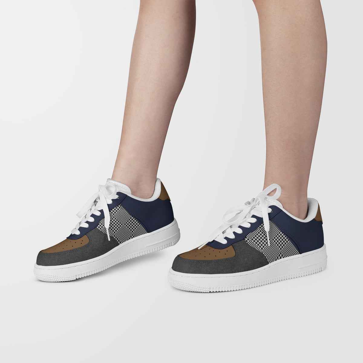 Low top unisex sneaker