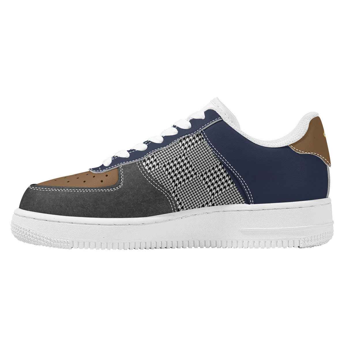 Low top unisex sneaker