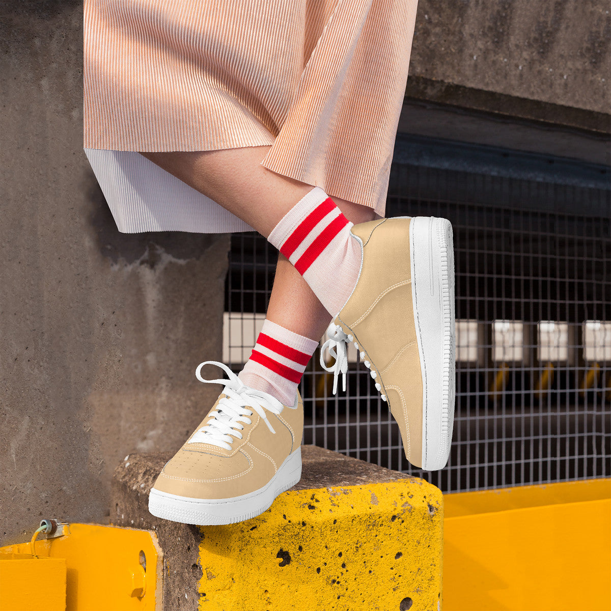 Tan Low Top Unisex Sneaker